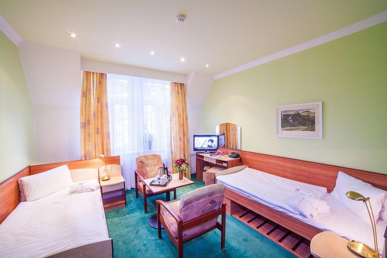 Krivan Hotel 카를로비바리 외부 사진